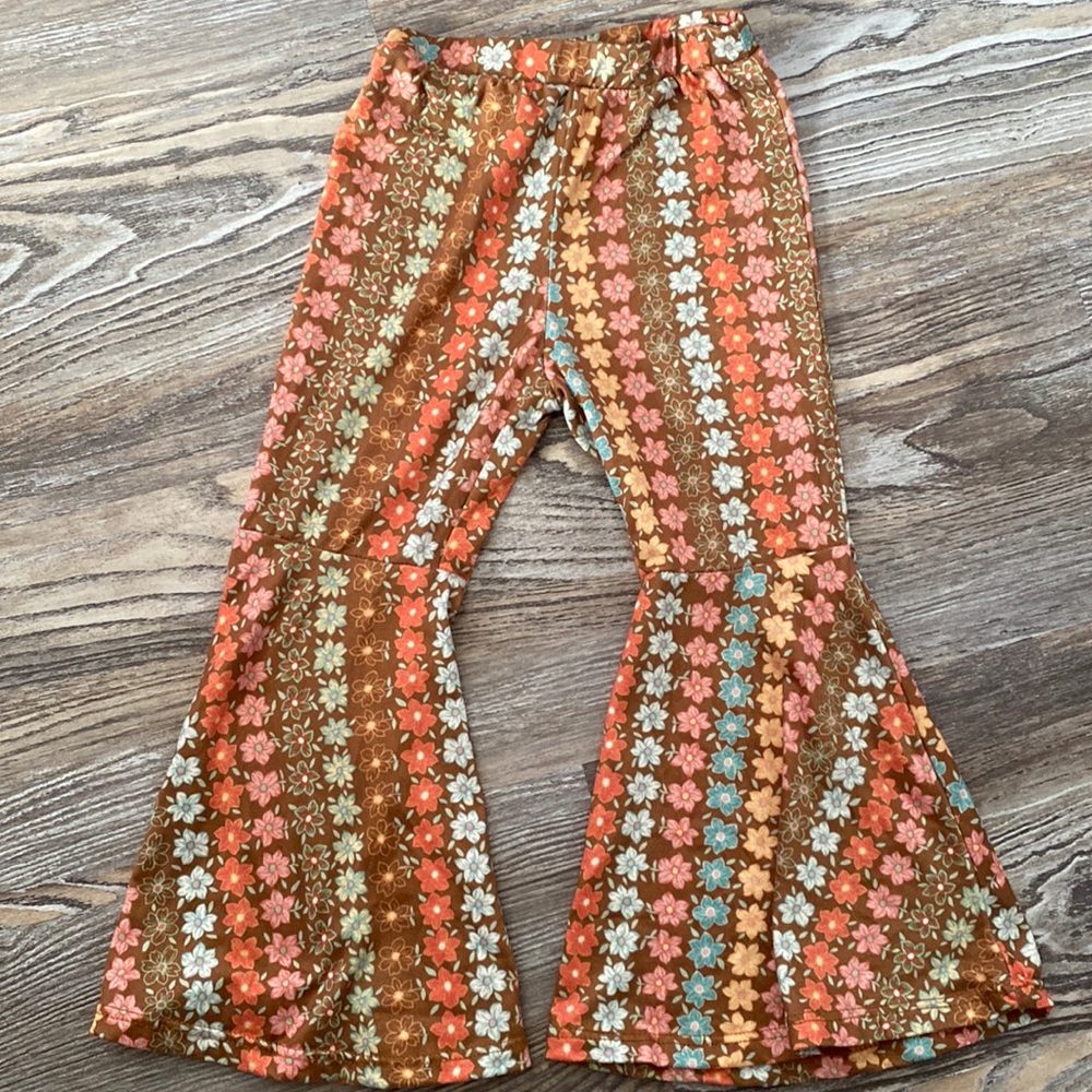 Tullabee Flares